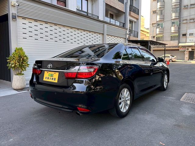 TOYOTA豐田 CAMRY  第2張相片