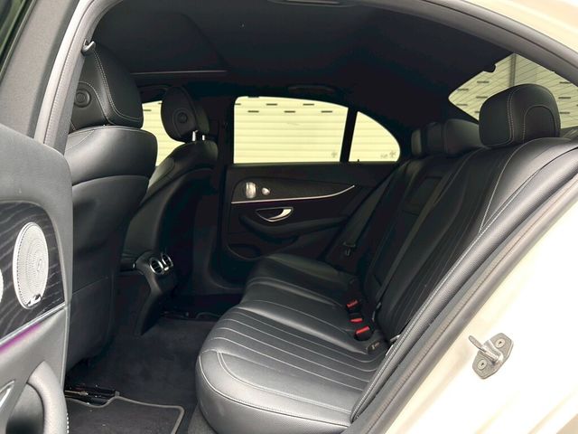 M-BENZ賓士 E300  第9張相片