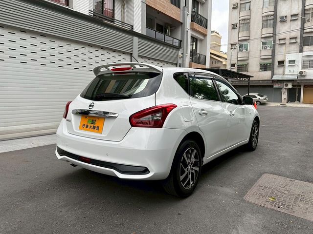 NISSAN日產 TIIDA  第2張相片