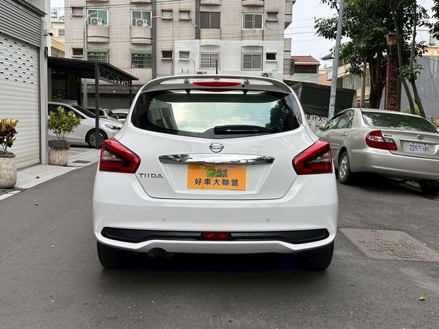NISSAN日產 TIIDA  第4張相片