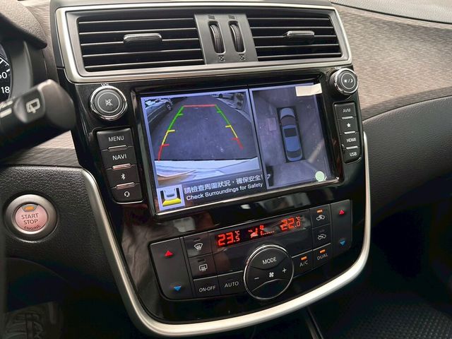 NISSAN日產 TIIDA  第9張相片