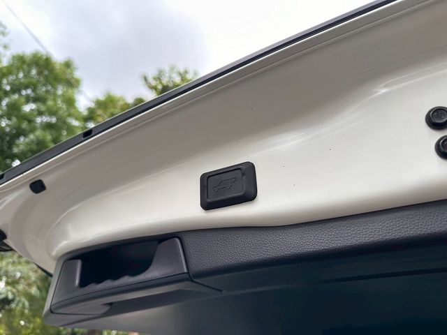 TOYOTA豐田 RAV4  第15張相片