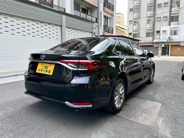 TOYOTA豐田 ALTIS  第2張相片