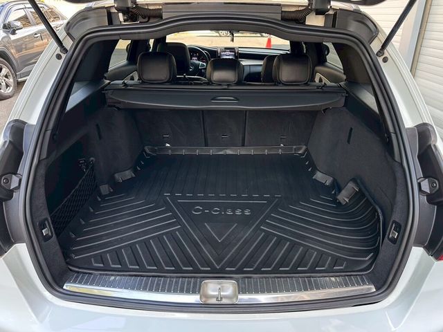 M-BENZ賓士 C250  第13張相片