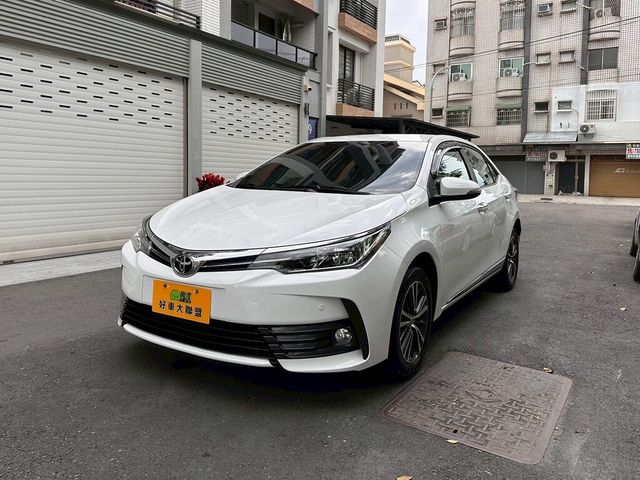 TOYOTA豐田 ALTIS  第1張相片