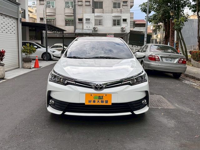 TOYOTA豐田 ALTIS  第3張相片