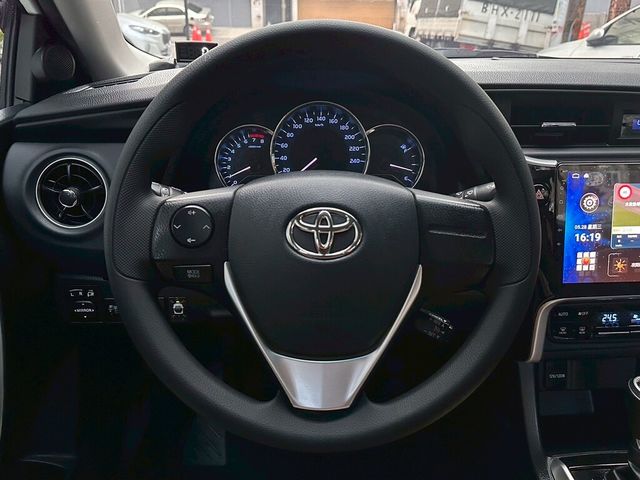 TOYOTA豐田 ALTIS  第9張相片
