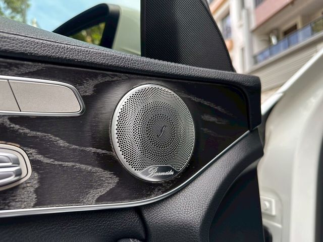 M-BENZ賓士 C300  第13張相片