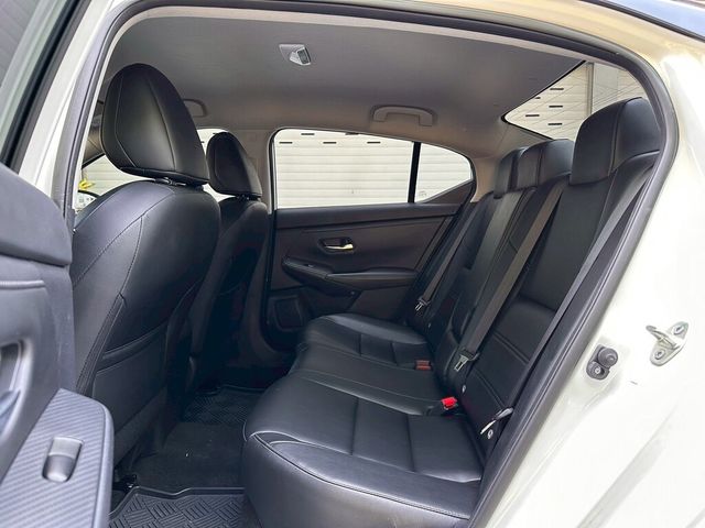NISSAN日產 SENTRA  第7張相片