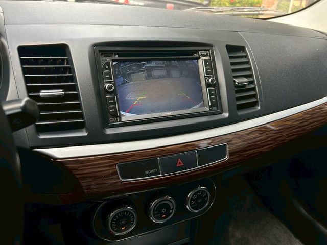 MITSUBISHI三菱 LANCER FORTIS  第9張相片