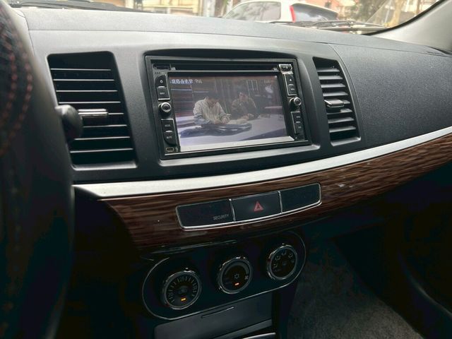 MITSUBISHI三菱 LANCER FORTIS  第11張相片