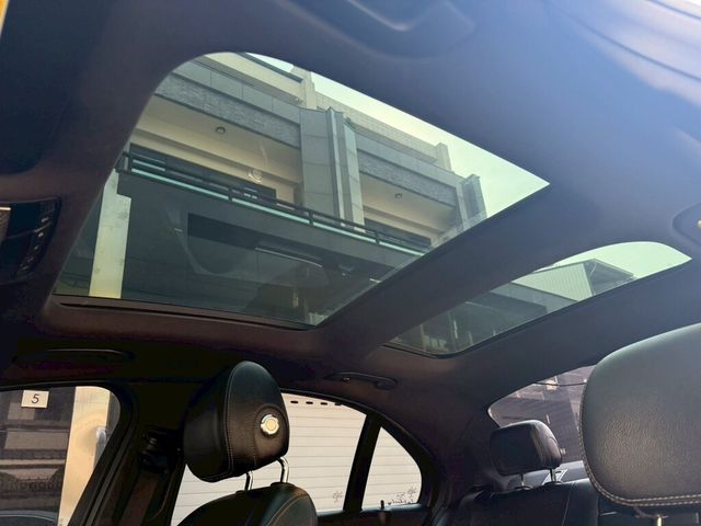 M-BENZ賓士 C400  第5張相片