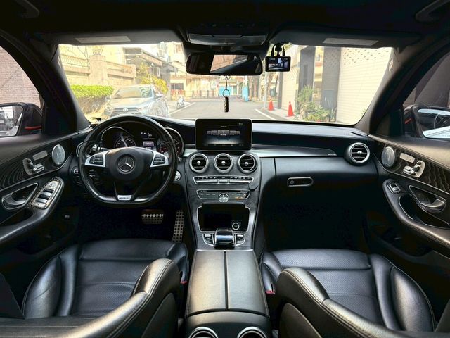 M-BENZ賓士 C400  第8張相片