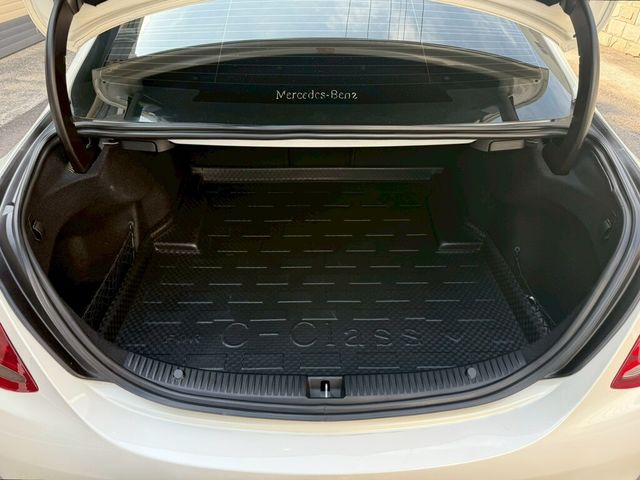 M-BENZ賓士 C400  第17張相片