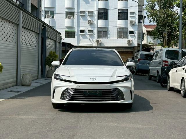 TOYOTA豐田 CAMRY  第3張相片