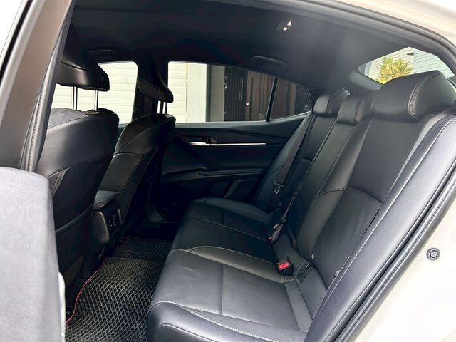 TOYOTA豐田 CAMRY  第6張相片