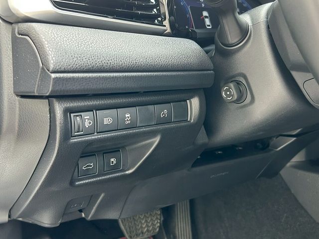 TOYOTA豐田 CAMRY  第13張相片