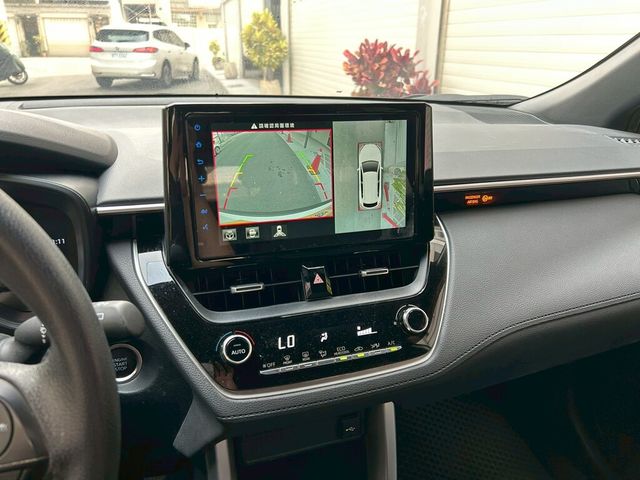 TOYOTA豐田 COROLLA CROSS  第8張相片