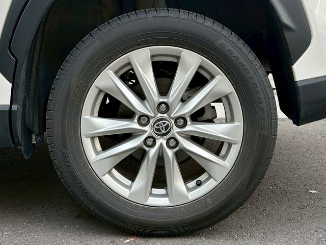 TOYOTA豐田 COROLLA CROSS  第17張相片