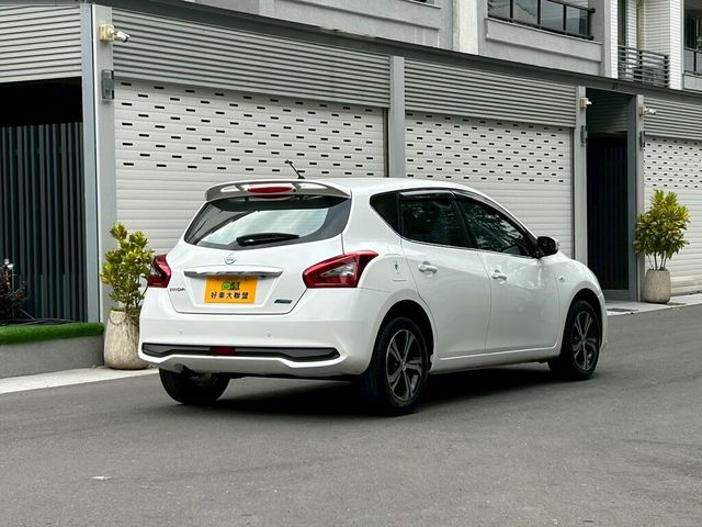 NISSAN日產 TIIDA  第2張相片