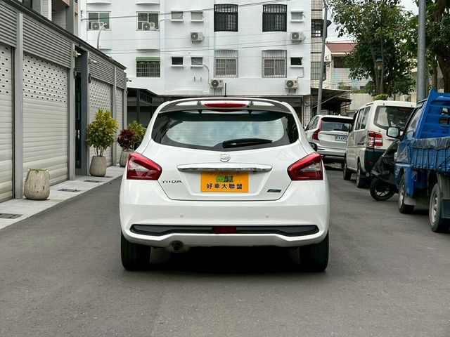 NISSAN日產 TIIDA  第4張相片