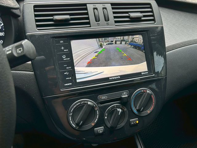 NISSAN日產 TIIDA  第9張相片