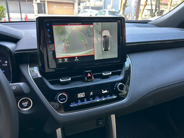 TOYOTA豐田 COROLLA CROSS  第8張相片