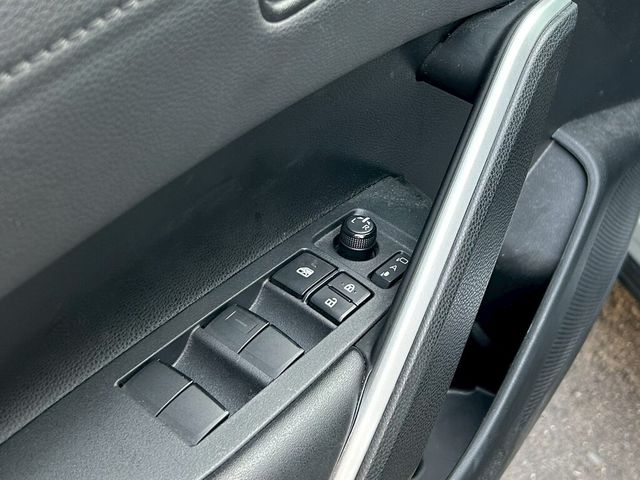 TOYOTA豐田 COROLLA CROSS  第13張相片