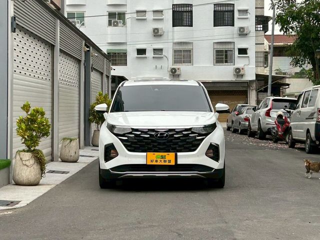 HYUNDAI現代 CUSTIN  第3張相片