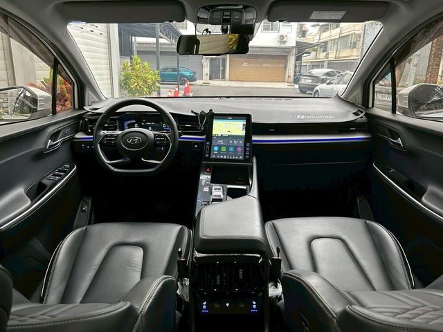 HYUNDAI現代 CUSTIN  第8張相片