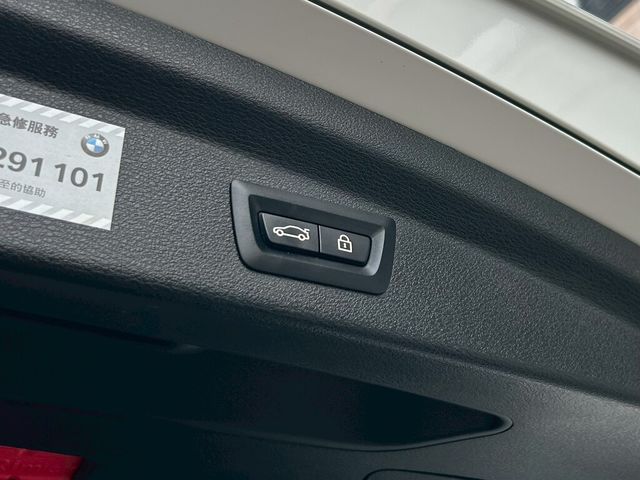 BMW寶馬 X2  第15張相片