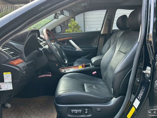 TOYOTA豐田 CAMRY  第5張相片