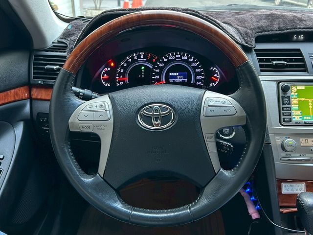 TOYOTA豐田 CAMRY  第10張相片