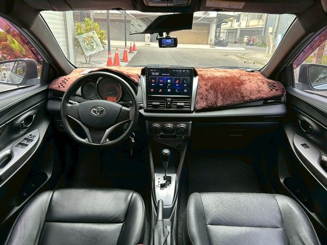 TOYOTA豐田 YARIS  第7張相片