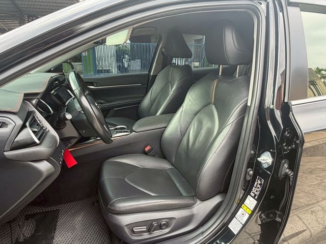 TOYOTA豐田 CAMRY  第3張相片