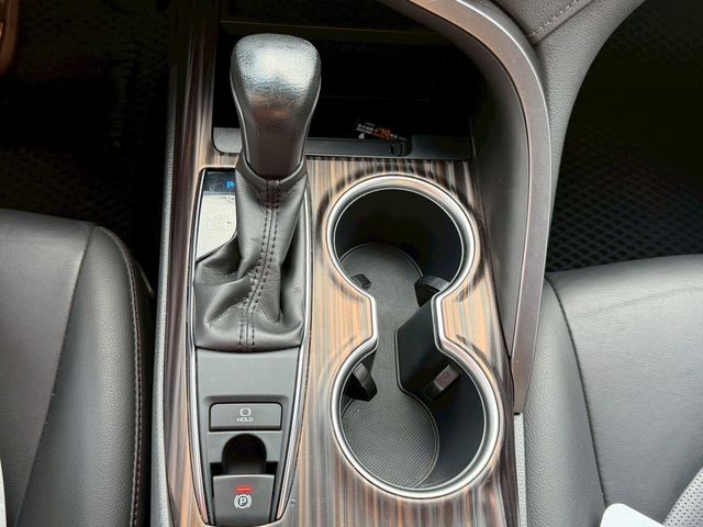 TOYOTA豐田 CAMRY  第9張相片