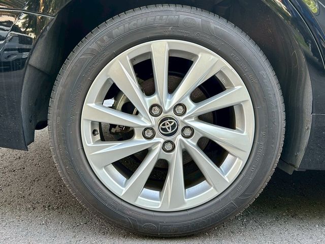TOYOTA豐田 CAMRY  第14張相片