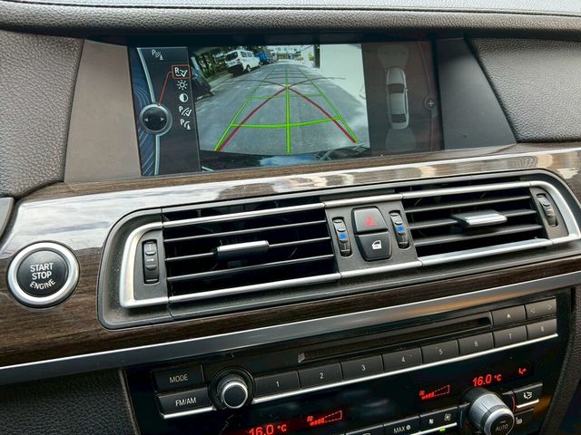 BMW寶馬 740LI  第9張相片
