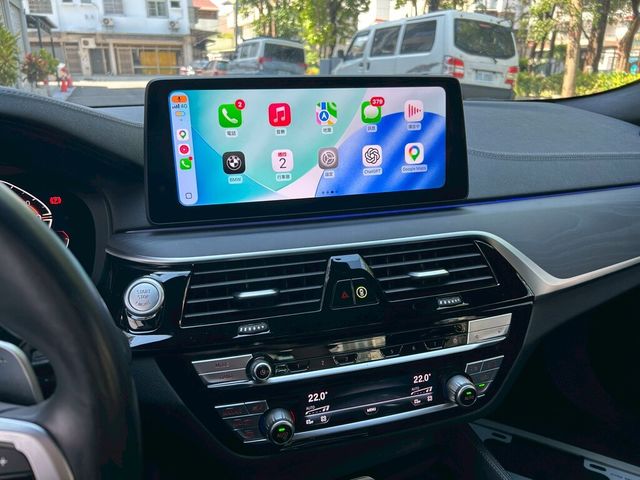 BMW寶馬 530I  第10張相片