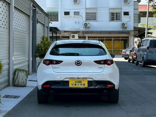 MAZDA馬自達 MAZDA 3  第4張相片