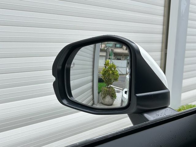 HONDA本田 CR-V  第14張相片