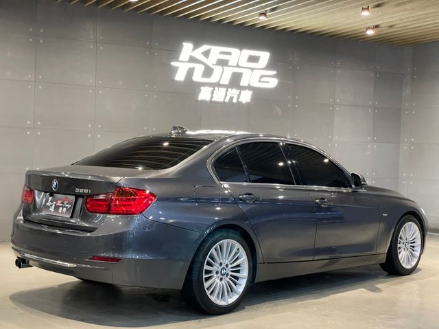 BMW寶馬 328I  第2張相片