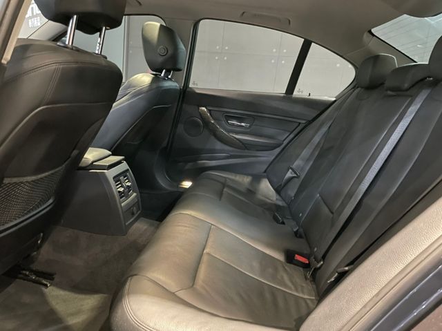 BMW寶馬 328I  第6張相片