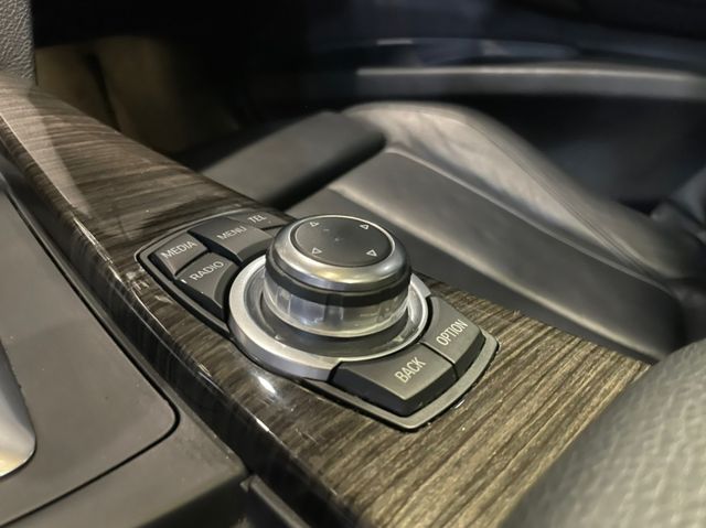 BMW寶馬 328I  第11張相片
