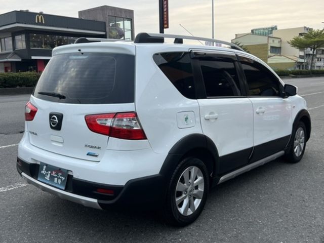 NISSAN日產 LIVINA  第3張相片