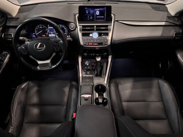 LEXUS凌志 NX200  第5張相片