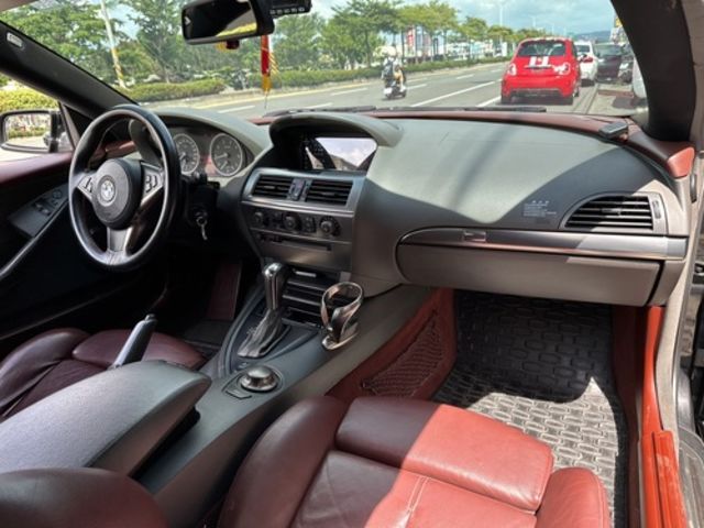 BMW寶馬 645CI  第5張相片