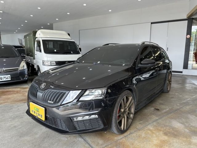 SKODA司科達 OCTAVIA COMBI  第1張相片