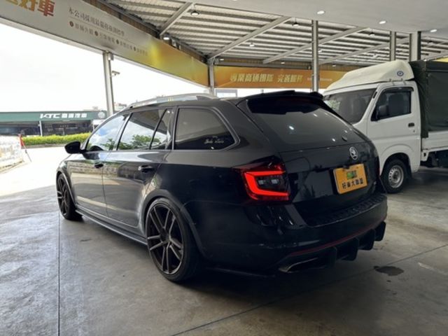 SKODA司科達 OCTAVIA COMBI  第11張相片