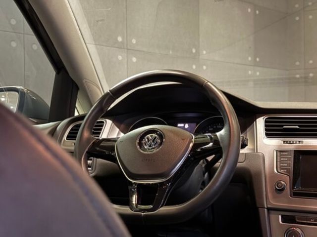 VOLKSWAGEN福斯 GOLF  第6張相片
